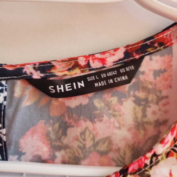 Cottagecore Patchwork Shift Dress - Picture 3 of 4